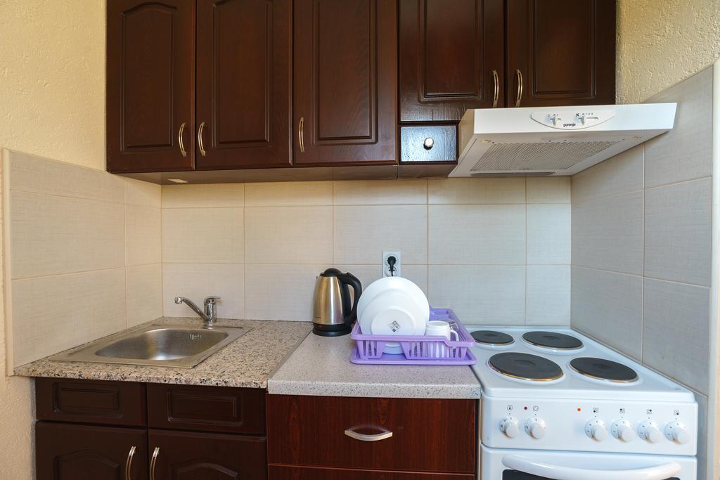 Apartments Lora Бар Екстер'єр фото